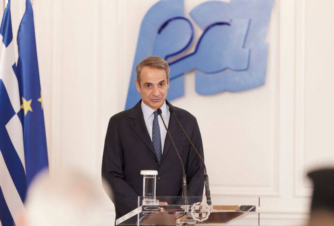 Εθνικό Πρότυπο Κέντρο για την Άνοια: Υπογραφή σύμβασης παρουσία Μητσοτάκη
